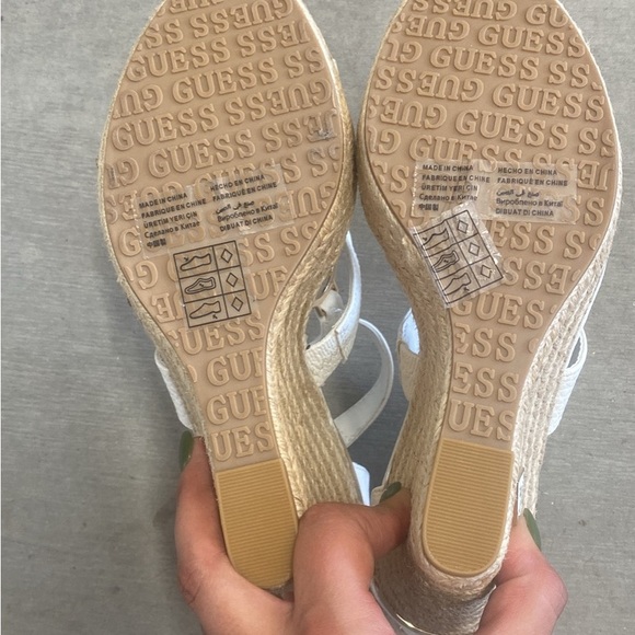 Guess wedges - Picture 4 of 4